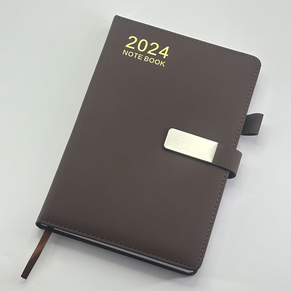 2024 månedsplan notesbog